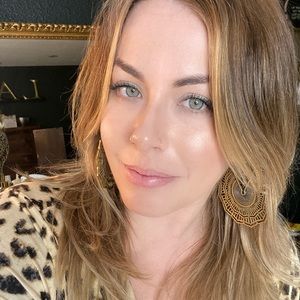 Meet your Posher, Lindsay